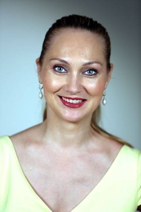 Costina Cheyrouze — Portrait