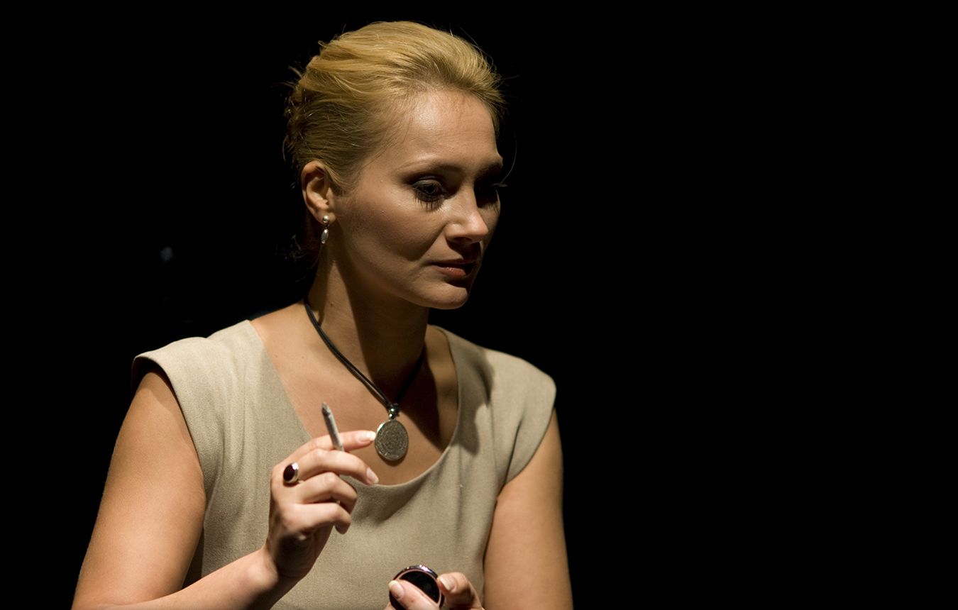 Costina Cheyrouze — Blanche DuBois — « Un tramway nommé Désir », 2009